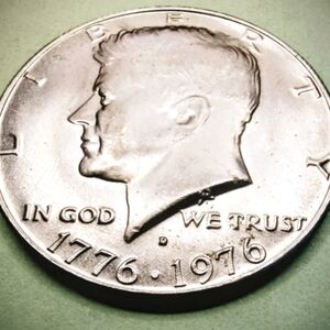 1976-D Kennedy Bicentennial Half Dollar in Very Good Circulated Condition.